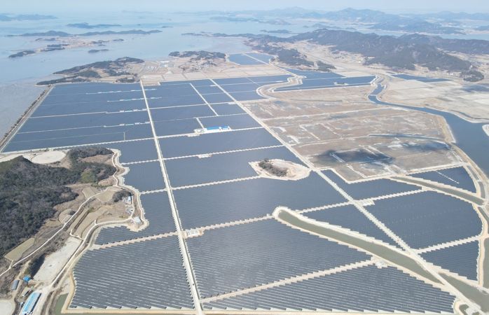 안좌스마트팜앤쏠라시티2 태양광발전소 전경