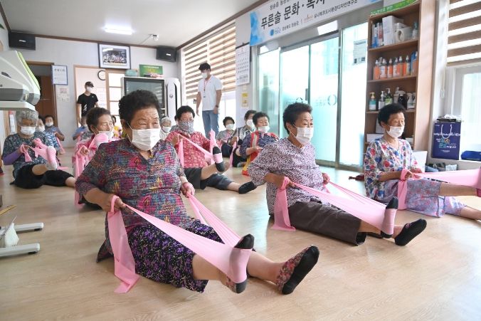‘으라차차 경로당’ 근력강화교실