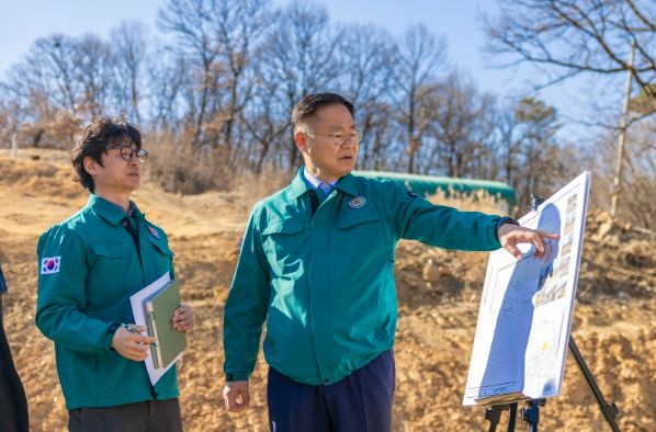 김재욱 칠곡군수, 주요사업장 현장 방문으로 소통행정 강화 8개 읍•면 순회하며 현장 중심 행정 펼쳐