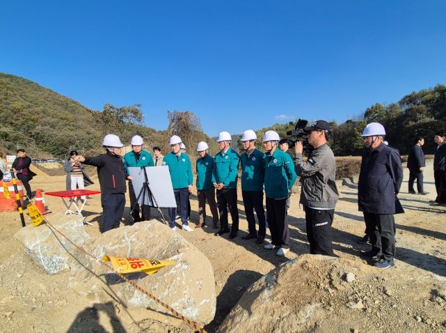 건설환경소방위 지장~목도 도로선형개량공사 현장 방문