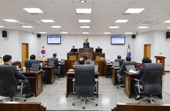 산청군의회, 제309회 임시회 개회
