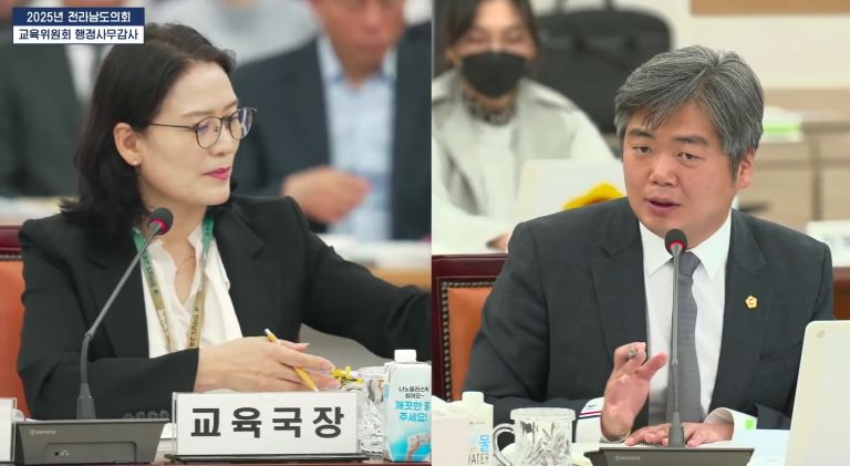 행정사무감사 중인 박원종 전남도의원