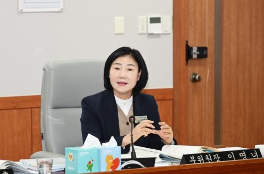 중구의회 이명녀 의원, “개관 1년된 종갓집 도서관 하자투성이”