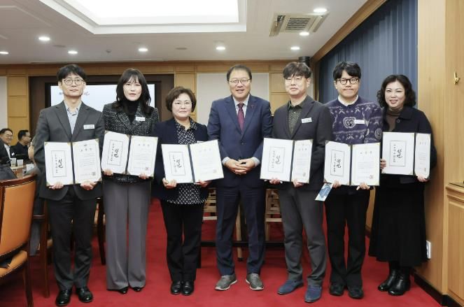 창원특례시, 11월‘이달의 우수공무원’선정