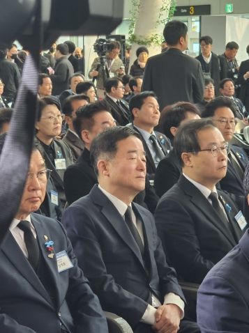 강득구의원 추모식 참석