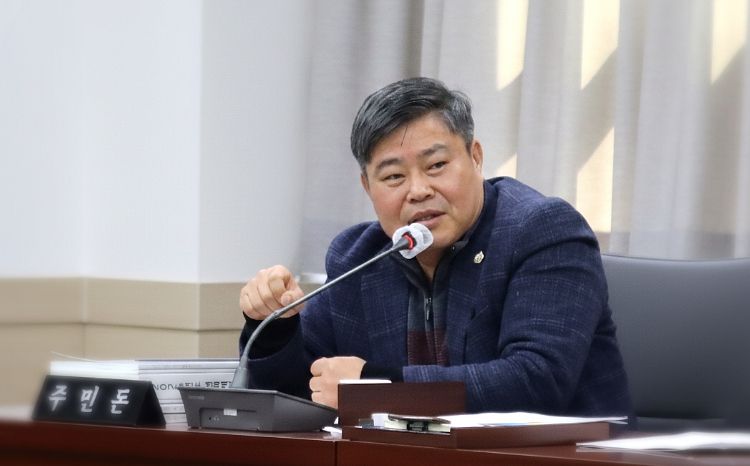 의령군의회 주민돈 의원 첨부사진 의령군 재난 예보·경보시설 설치 및 운영에 관한 조례