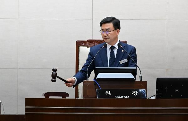 완주군의회 유의식 의장, 폐회사 통해 완주·전주 행정통합 반대 입장 재확인