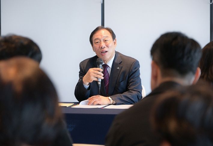 최민호 세종시장, 주민과 함께 산울동 현안 살폈다