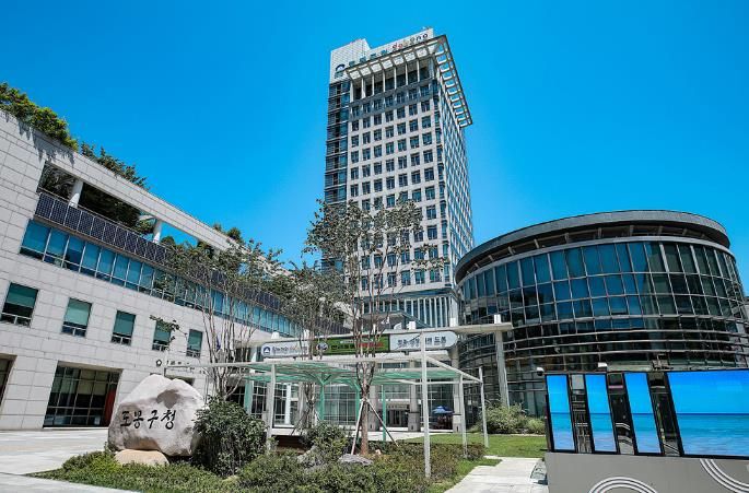 도봉구청사 외경