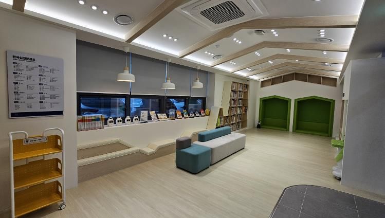 책을 빌려주는 공간에서 ‘삶을 채우는 공간’ 으로