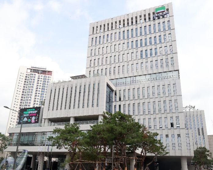 동작구(구청장 박일하)가 한국매니페스토실천본부 주관 2026년 ‘전국 기초단체장 공약 이행 및 정보공개 평가’에서 최우수 등급(SA)에 선정됐다고 밝혔다.